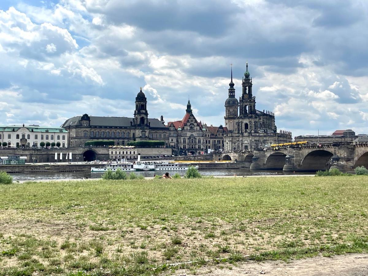 Uptown Im Herzen Der Dresdner Neustadt! Dresda